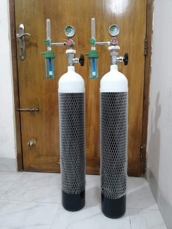 Medical Oxygen Cylinder 10.2 Medium